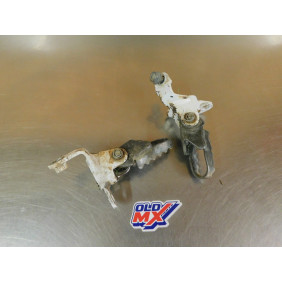 Supports de cales pieds + cales pieds Honda 250 NX