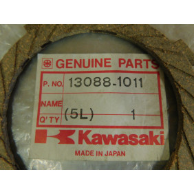 Disque d'embrayage garnie Kawasaki AR50 1984-1990/ AR80 1984-1990/ KE100 1987-1990/ KH 1983-1987 13088-1011