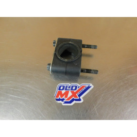 Fixation de colonne de direction TGB 400/425 Blade