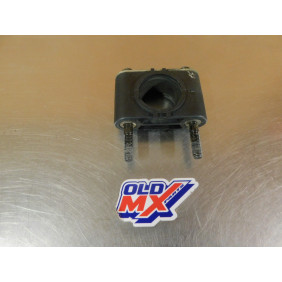 Fixation de colonne de direction TGB 400/425 Blade