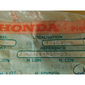 Entretoise de roue arrière Honda CR 125 1988-1994/ CR 250 1988-1994/ CR 500 1988-2001 42311-KS6-830