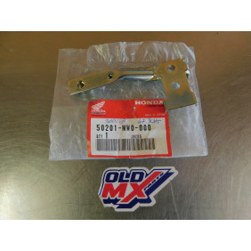 Patte de fixation du cache latéral droit Honda CBR 900 FIREBLADE 1992-1994 50201-MW0-000