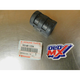 Silentbloc de réservoir d'essence Kawasaki KX 80/85 1991-2019/ KX 100 1991-2014 92160-1236