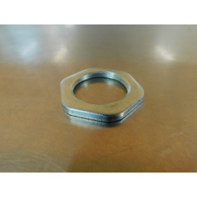 Ecrou 28mm de plateau d'embrayage Honda CH 80 1985-2006/ 125 PHANTHEON 2003-2005 / PK50 WALLAROO 1990-1999 90202-187-000