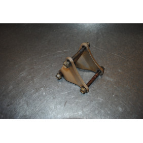 Patte fixation culasse 350 DR 93