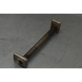 Axe de roue arriere + Tendeurs KTM 600 LC4