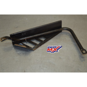 Fixation reservoir huile YAMAHA 200 BLASTER