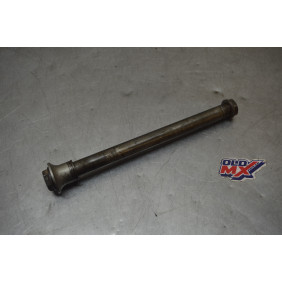 Axe de roue arriere HUSQVARNA 125 WRE