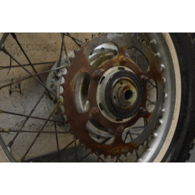 Roue arriere HONDA 250 XL