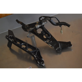 Supports cale pieds + pedale de frein et maitre cylindre de frein arriere HONDA 650 NTV