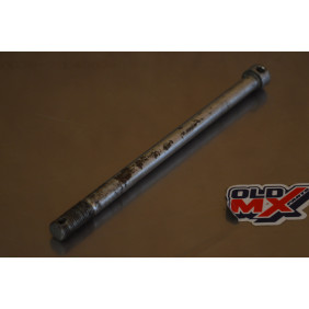 Axe de roue avant HONDA CB 125 K4