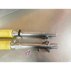 Fourche SUZUKI 125 DR TYPE SF43B
