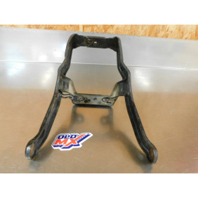 Support de garde boue arrière SUZUKI 600 DR 