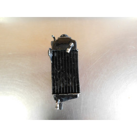 Radiateur droit HONDA 125/250 CR 1984