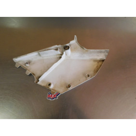 Plaque latéral droite restyled YAMAHA 125 YZ 2002-2015