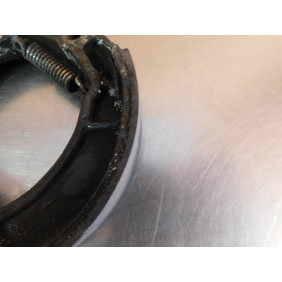 Tambour de frein arrière YAMAHA 350 XT