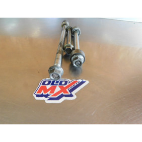 Pattes moteur + axes HONDA 750 Africa Twin RD04