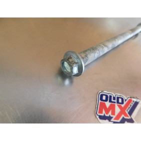 Axe de bras oscillant HONDA 750 Africa Twin RD04