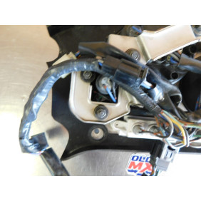 Compteur + compte tour TRIUMPH TIGER 900