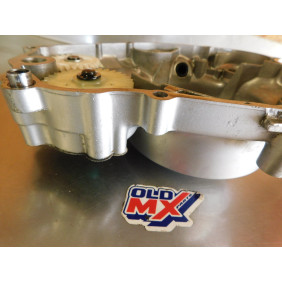 Carter embrayage / pompe à eau YAMAHA 125 TDR 