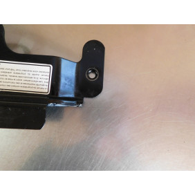 Patte serrure de selle TGB TARGET 550 IRS