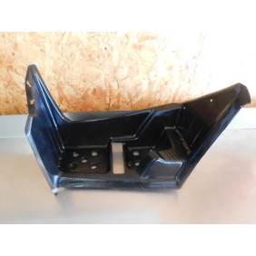 Marche pied plastique gauche TGB TARGET 550 IRS