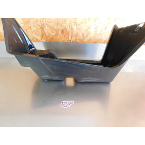 Marche pied plastique gauche TGB TARGET 550 IRS