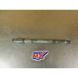 Axe de roue avant Yamaha 125/250 YZ 1984