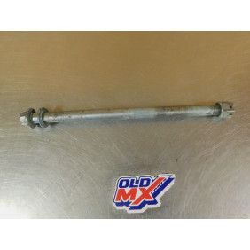 Axe de roue avant Kawasaki 125 KMX