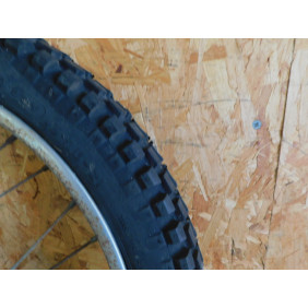 Roue avant Yamaha 125 AT2 