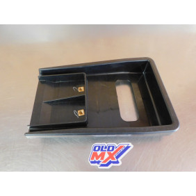 Cache de filtre à air Kawasaki KDX 200 1990 11012-1691