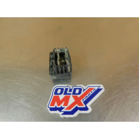 Porte fusible Suzuki 350 DR
