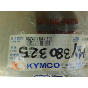 Réflecteur arrière neuf Kymco KxR 250 / MAXXER 250/300 33740-LBA7-E00