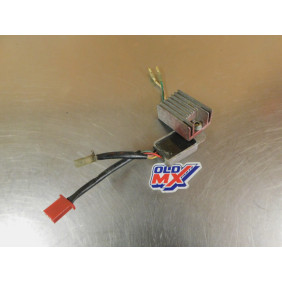 Régulateur de tension Honda 200 MTX 