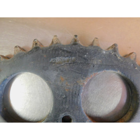 Couronne 42 dents Yamaha 600 XT