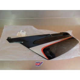 Plaque latérale gauche neuve DERBI X-TREM 00H00541704