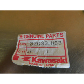 Durite d'huile Kawasaki ZX750 1985-86/ ZX900 1984-86/ ZX/ZG1000 1986 32033-1183
