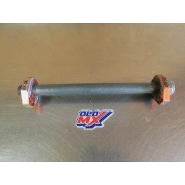 Axe de roue arrière KTM 250 EXCF 2007